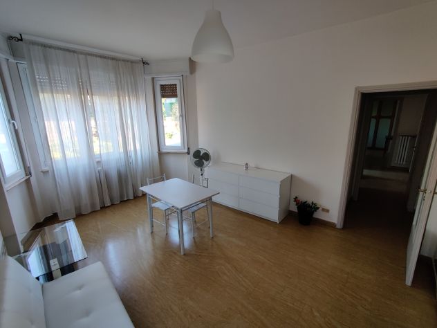 Trilocale Vicinanze Centro e Stazione FS. Ideale per 2/4 studenti - Foto 9
