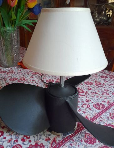 lampada da tavolo con base ad elica nautica - Foto 2