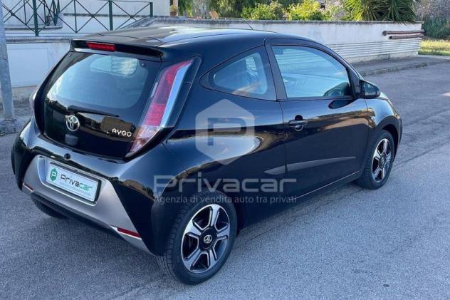 Toyota Aygo Aygo 1.0 VVT-i 69 CV 3 porte x-clusiv MMT - Foto 4