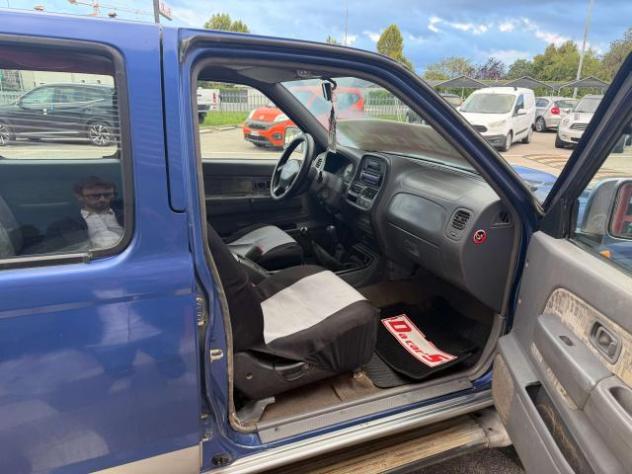 Nissan Pick Up Double Cab 2.5 td - Foto 9