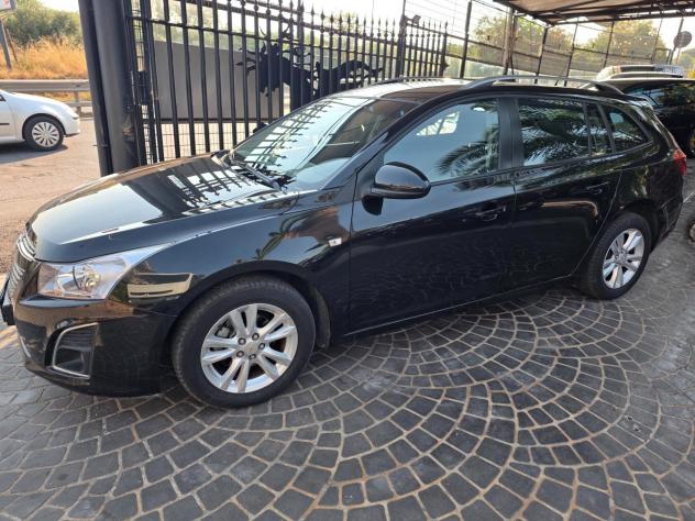 Chevrolet Cruze 1.6 5 porte LS - Foto 2