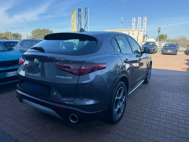 Alfa Romeo Stelvio 2.2 Turbodiesel 190 CV AT8 Q4 Super - Foto 3