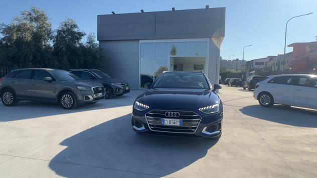 Audi A4 Avant 35 TDI 163 CV S tronic Business Advanced TUA DA 341 CON ANTICIPO 0 - Foto 2
