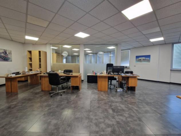 Immobile di 13920 m² con più di 5 locali in affitto a Abbiategrasso - Foto 11