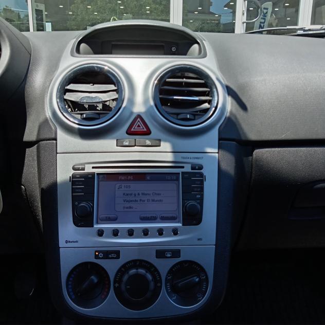 Opel Corsa IV 2010 5p 1.3 cdti Cosmo - Foto 4