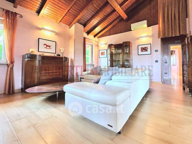 Villa in Vendita in Via Giosuè Carducci a Bodio Lomnago - Foto 6
