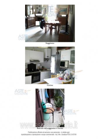 IMMOBILI-IMMOBILE RESIDENZIALE-Via Santa Chiara n. 49 - Foto 3