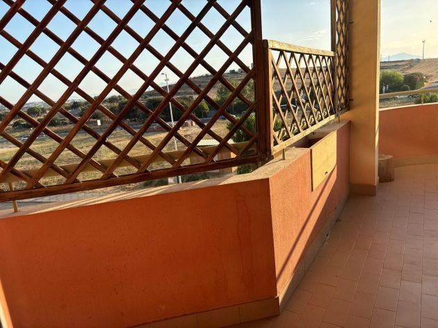 SESTU VILLAGGIO ATENEO - TRIVANO CON CANTINA E POSTO AUTO - Foto 3