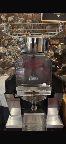 SPREMIAGRUMI AUTOMATICA (ZUMEX) SEMINUOVA - Foto 2