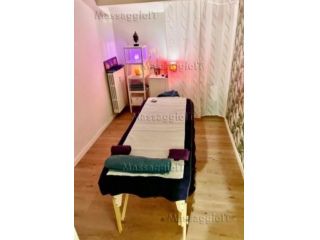 Massaggi - benessere Firenze - Massaggiatore a domicilio Tel:3513598446