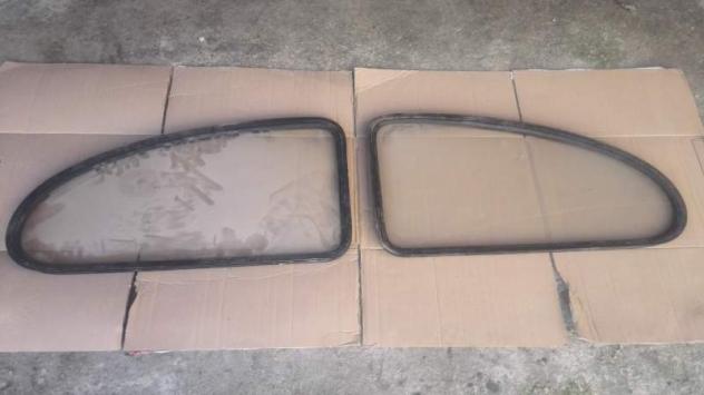 Coppia vetri laterali e Guarnizione Volkswagen Maggiolone 1303