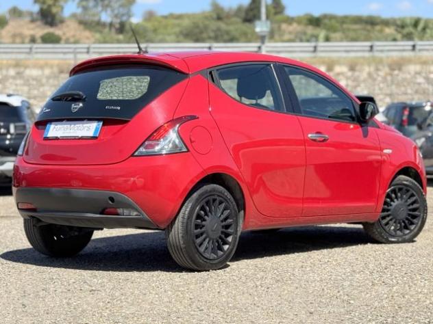 LANCIA Ypsilon 1.0 FireFly 5 porte S&S Hybrid Ecochic Silver rif. 23987550 - Foto 2