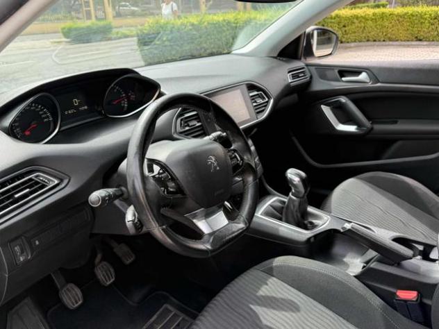 PEUGEOT 308 1.6 HDi 92 CV Active rif. 24089161 - Foto 9