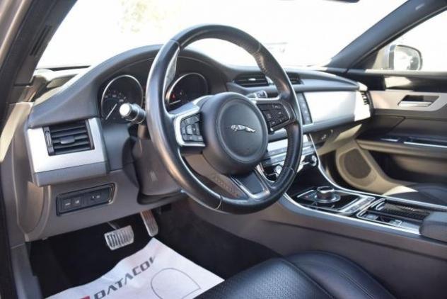 JAGUAR XF Sportbrake 20d 4X4 AWD 180CV PRESTIGE - AUTOMATICA - NAVI - PELLE - CRUISE - BT - SENSORI - LED - BIXENO - RETROCAMERA - Foto 5