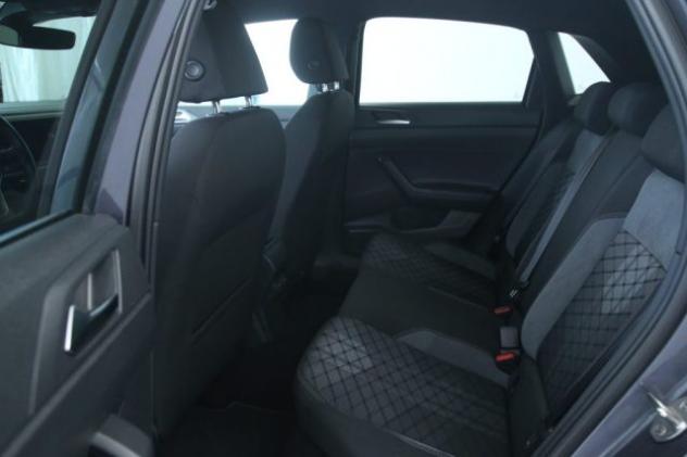 VOLKSWAGEN Polo 1.0 TSI R-Line NEOPATENTATI Digital Cockpit Pro rif. 21980492 - Foto 8