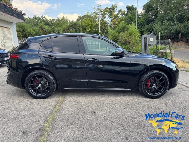 Alfa Romeo Stelvio 2.2 Turbodiesel 210 CV AT8 Q4 Veloce T - Foto 4