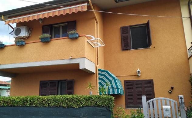Appartamento in vendita a Alteta - Massa 120 mq Rif: 1333384