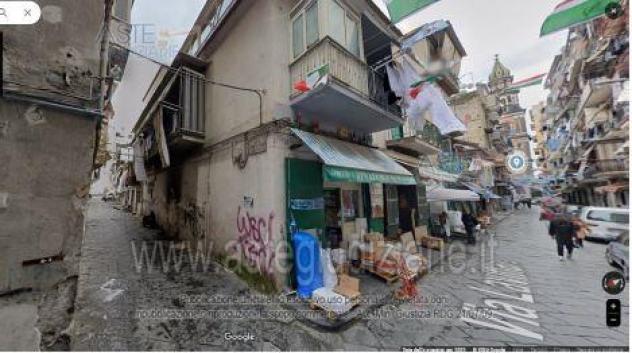IMMOBILI-IMMOBILE COMMERCIALE-Via Del Lavinaio 56