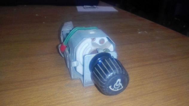 Interruttore regolazione Luci Mitsubishi Pajero 1 serie L040 89 - Foto 5