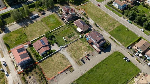 LOTTO EDIFICABILE IN ZONA RESIDENZIALE - Foto 18
