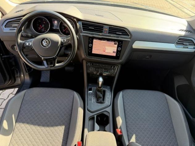 VOLKSWAGEN Tiguan 2.0 TDI SCR DSG Business BlueMotion Technology rif. 22855194 - Foto 7