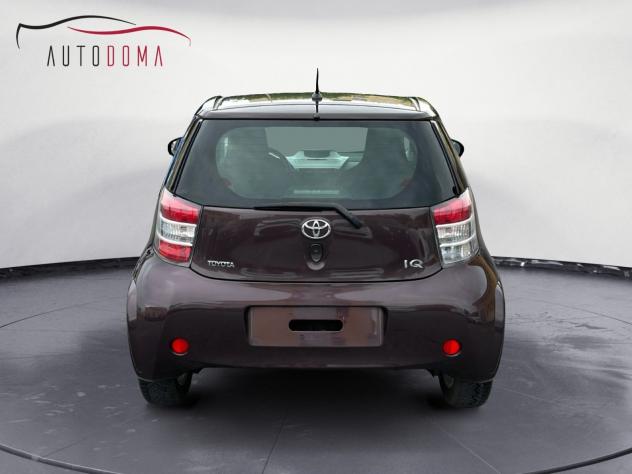 Toyota iQ VVT-I ZERO - Foto 8