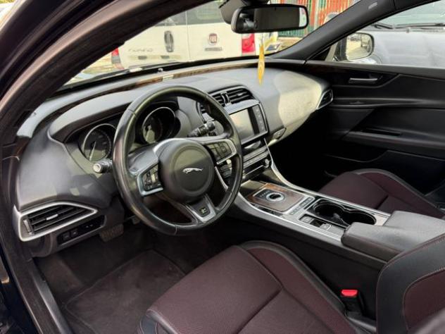 JAGUAR XE 2.0 D Turbo 180CV aut. R-Sport *Tetto panoramico* rif. 24179733 - Foto 6