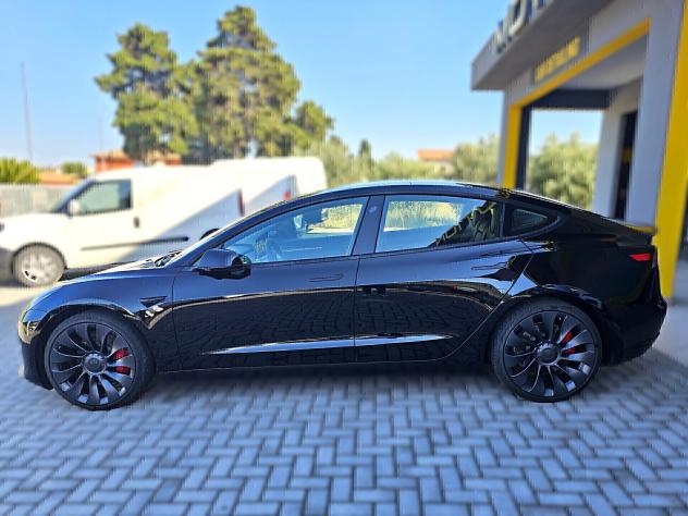 Tesla Model 3 Performance - Foto 8