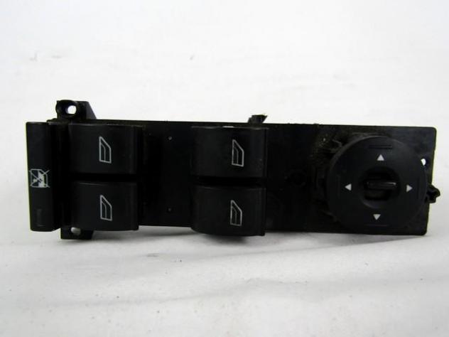 3M51-14A132-AF GRUPPO DI COMANDO ALZA-VETRO ALZA-CRISTALLO PORTA ANTERIORE SINISTRA FORD FOCUS 1.6 D 80KW 5M 5P (2005) RICAMBIO USATO