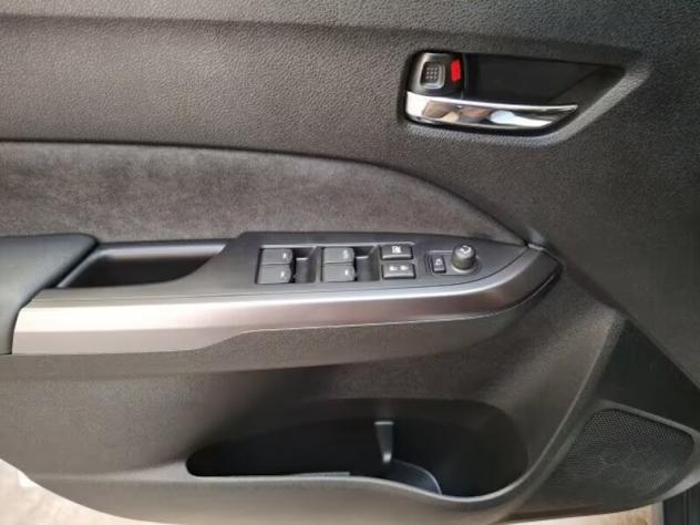 SUZUKI Vitara (2015) Vitara 1.4 Hybrid 4WD AllGrip Cool+ - Foto 6
