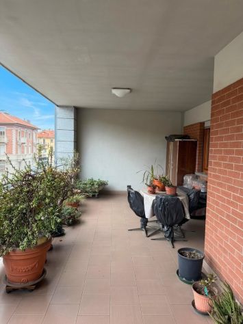 SAN PAOLO (via Lancia) alloggio di 135 MQ con TERRAZZO - libero subito - Foto 4