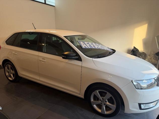 SKODA - Rapid - Spaceback 1.4 TDI 90 CV Design Edition - Foto 2