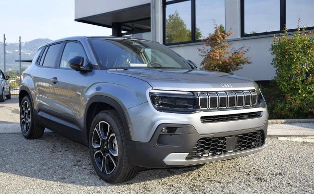 Jeep Avenger Avenger 1.2 turbo mhev Summit TETTO APRIBILE 110cv edct6