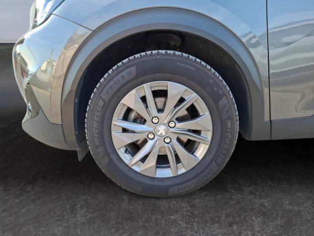PEUGEOT 2008 PureTech 100 Active rif. 24167343 - Foto 7