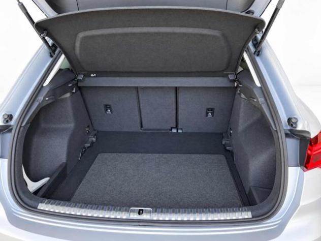 AUDI Q3 35 TD S-tronic Advanced Ita UniPro KmCertif. rif. 24198031 - Foto 8