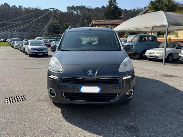 Peugeot Partner Tepee 1.6 hdi Active (premium) 92cv E5 - Foto 4