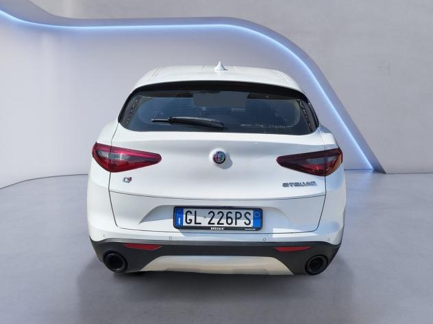 Alfa Romeo Stelvio 2.2 TD 190 CV Super Business AT8 Q4 - Foto 4