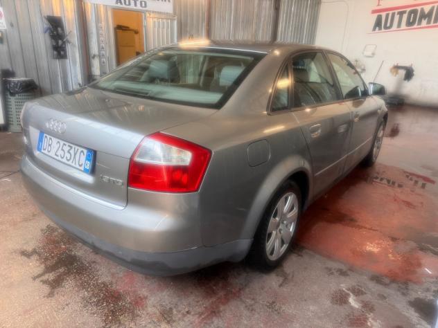 Audi A4 1.9 TDI/130 CV cat BERLINA - Foto 4