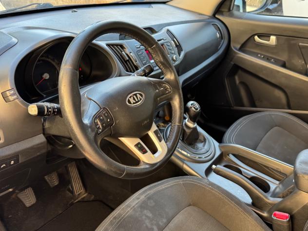 Kia Sportage 1.7 CRDI VGT 2WD Active - Foto 6