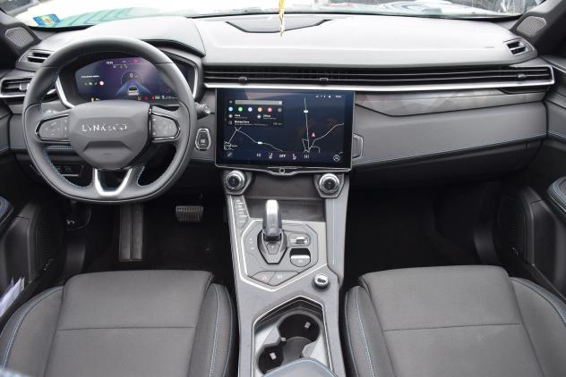 Lynk & Co 01 01 1.5 192KW PHEV DCT 6.6 KW OBC - Foto 6