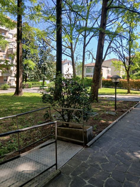 PRIVATO VENDE: Luminoso Trilocale di 110 mq con Garage – Parma, Q.re Montanara