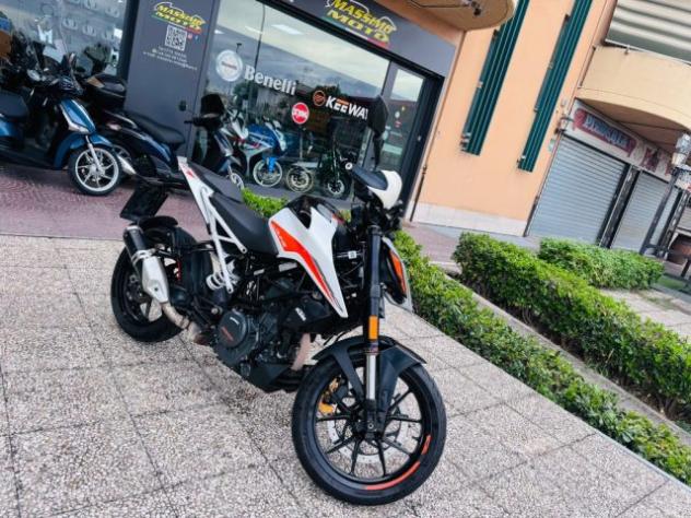 KTM 390 Duke TUTTO INCLUSO ANCHE PASSAGGIO! MINI RATE rif. 24230350 - Foto 6