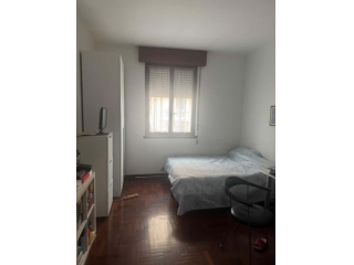 Stanza in Via Natale Battaglia