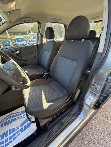 OPEL - Corsa - 1.0i 12V 5 porte Club #TAG.CERTIFICATI - Foto 10