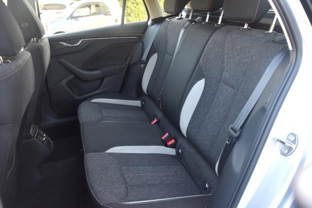 Skoda Kamiq 1.0 TSI Style 110cv - Foto 9