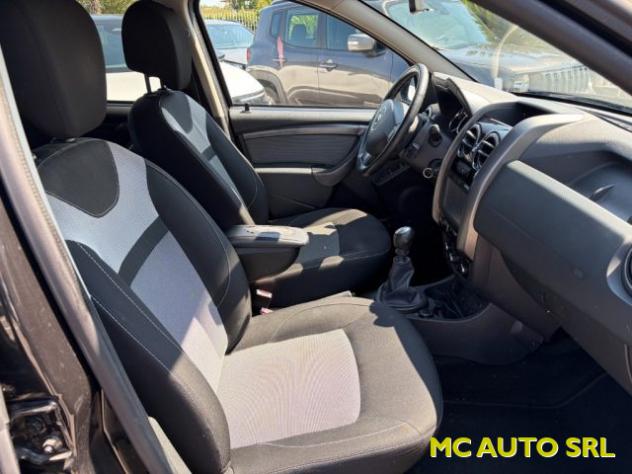 DACIA Duster 1.5 dCi 110CV Start&Stop 4x2 Serie Lim. Black Shad rif. 24036831 - Foto 9