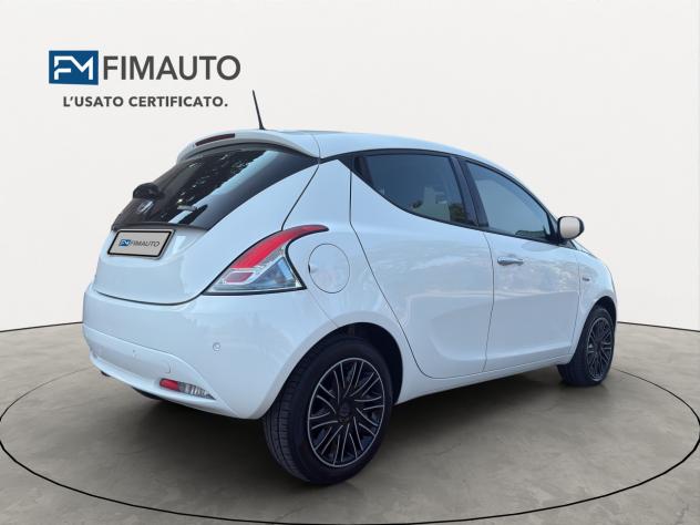 Lancia Ypsilon 1.0 FireFly 5 porte S&S Hybrid Gold - 2023 - Foto 6