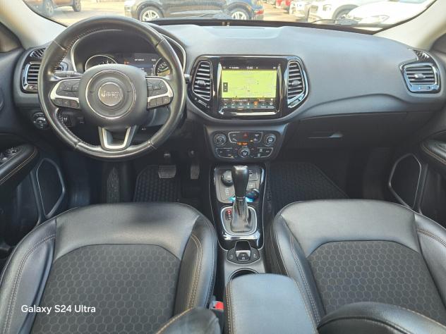 Jeep Compass 2.0 Multijet II aut. 4WD Limited - Foto 8