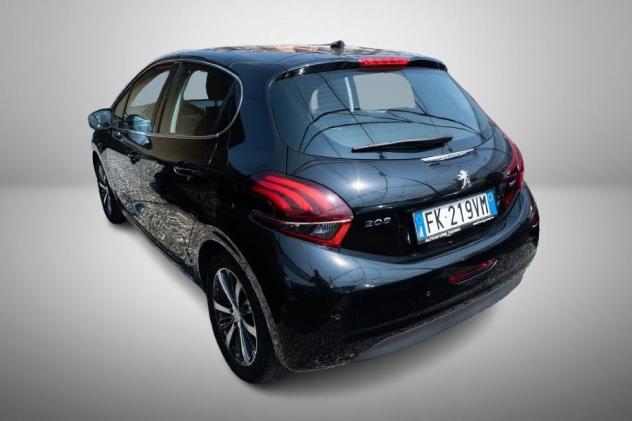 Peugeot 208 I 2015 5p 1.2 puretech Allure 82cv - Foto 5