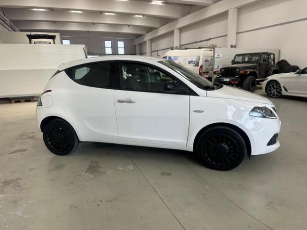 LANCIA Ypsilon 1.0 FireFly 5 porte S&S Hybrid Ecochic Silver rif. 23922513 - Foto 4